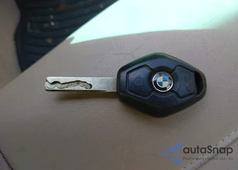 2005 BMW 325I I from USA, damaged, VIN WBAEV33485KW17615